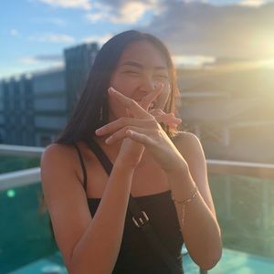 Meet your Posher, Kaye